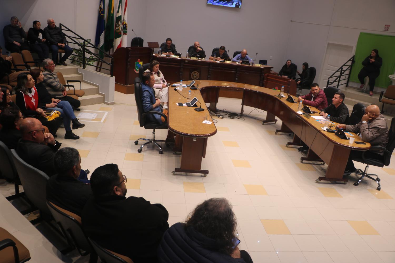 Iniciativa que fortalece direitos reprodutivos das catarinenses recebe moção de apoio